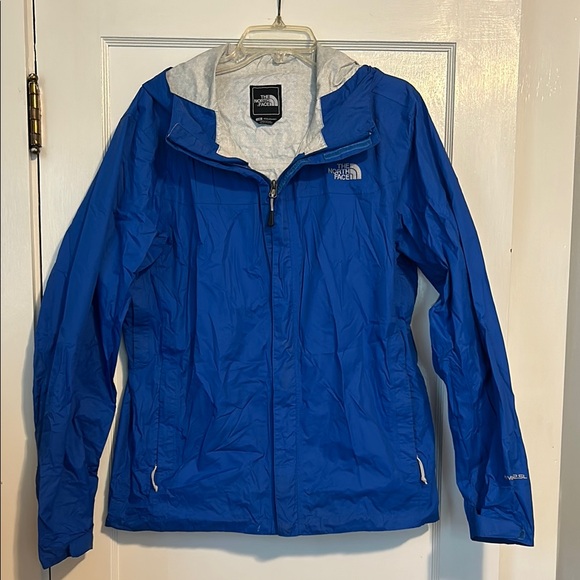 The North Face Men’s Blue Jacket - Picture 1 of 3